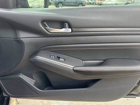 Used 2022 Nissan Altima 2.5 SR image 30