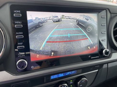 Used 2023 Toyota Tacoma TRD Off-Road image 22