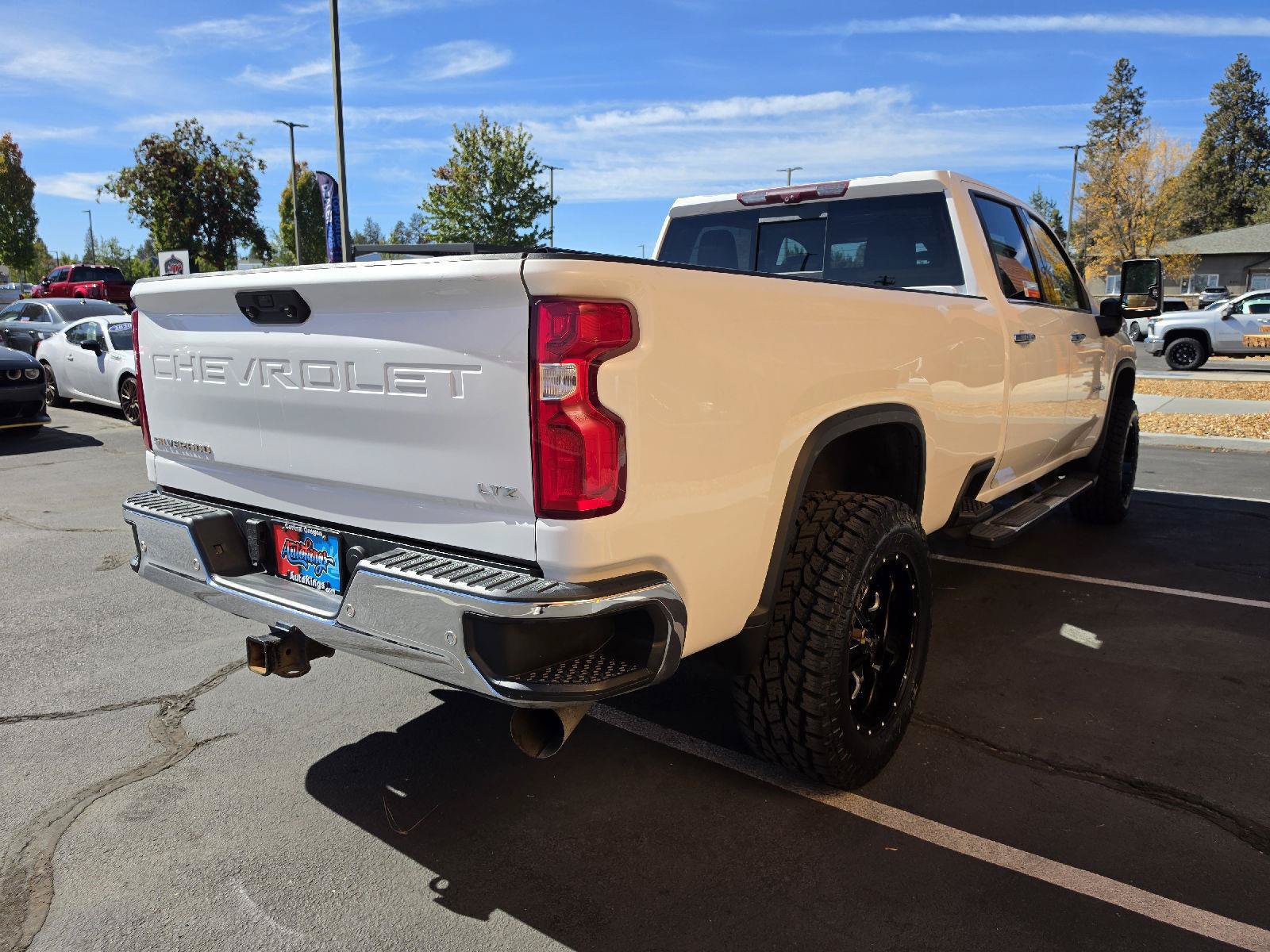 Used 2020 Chevrolet Silverado 3500 LTZ w/ LTZ Premium Package AWD/4WD image 6