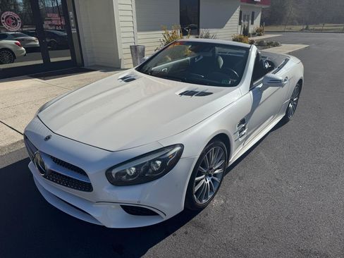 Used 2020 Mercedes-Benz SL 450 w/ Premium Package image 4