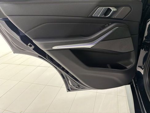 Used 2020 BMW X5 xDrive40i w/ M Sport Package AWD/4WD image 15