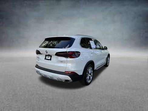 Used 2025 BMW X5 xDrive40i AWD/4WD image 7