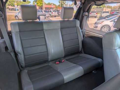 Used 2007 Jeep Wrangler X image 13