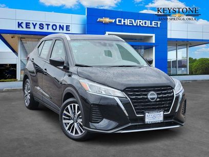 Used 2023 Nissan Kicks SV