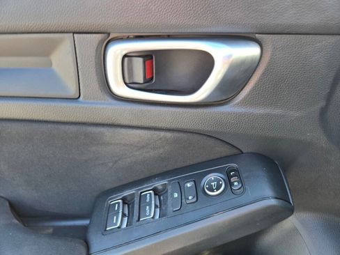 Certified 2023 Honda Civic Sport image 18