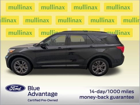 Certified 2023 Ford Explorer XLT w/ Equipment Group 202A RWD image 9