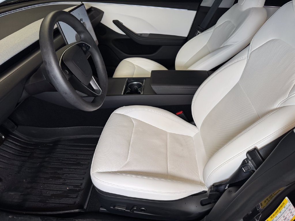 Used 2025 Tesla Model 3 Long Range AWD/4WD image 15