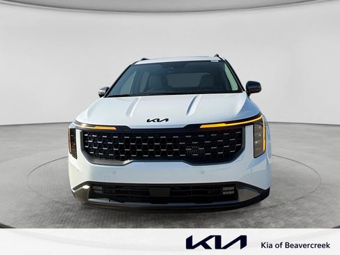 New 2027 Kia Carnival SX FWD image 2