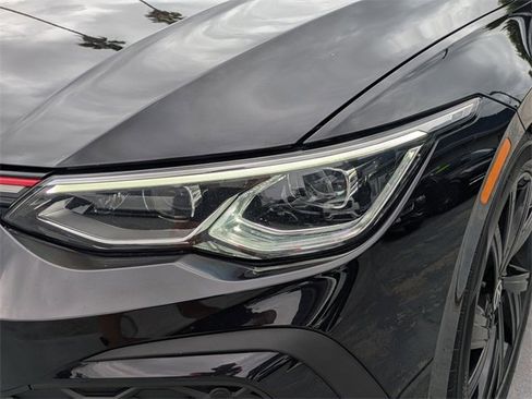 Used 2022 Volkswagen GTI SE image 9