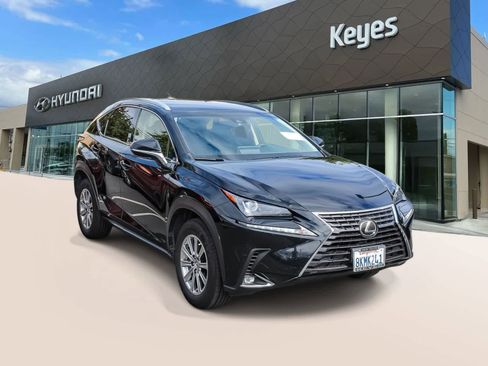 Used 2019 Lexus NX 300 FWD image 3