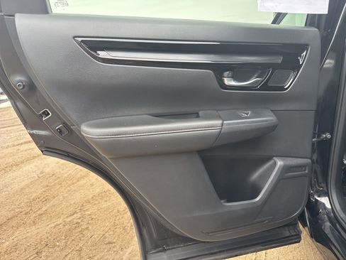 Used 2024 Honda CR-V Sport Touring image 10