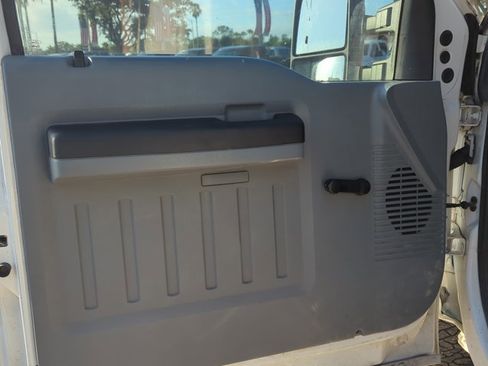 Used 2013 Ford F250 XL AWD/4WD image 7