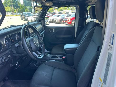 Used 2019 Jeep Wrangler Unlimited Sport S AWD/4WD image 8