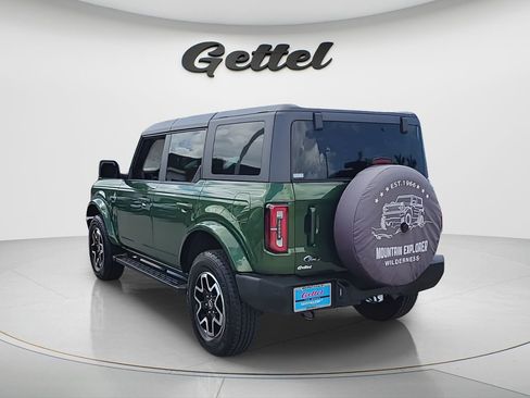 Used 2024 Ford Bronco Outer Banks image 2