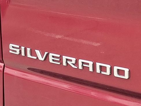 Used 2019 Chevrolet Silverado 1500 LT w/ All-Star Edition image 28