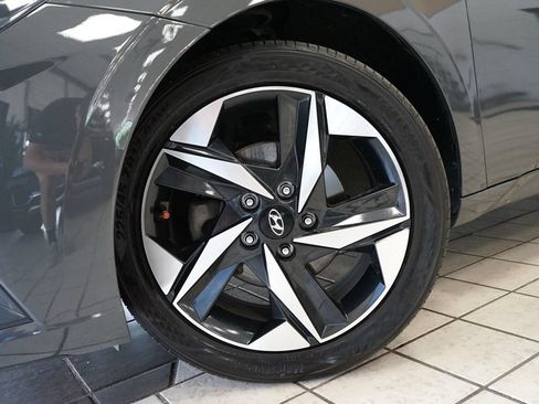 Used 2023 Hyundai Elantra SEL w/ Convenience Package FWD image 48