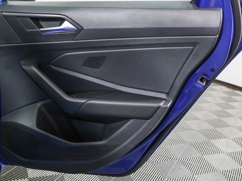 Used 2023 Volkswagen Jetta SE w/ Panoramic Sunroof Package FWD image 43