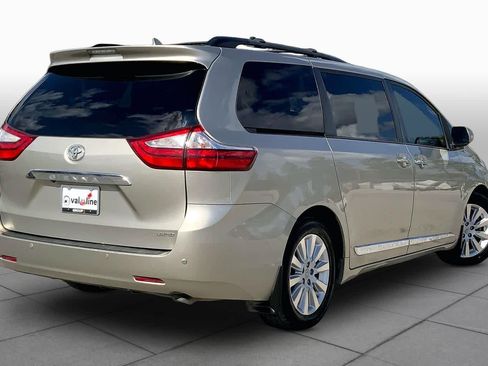 Used 2015 Toyota Sienna Limited FWD image 13