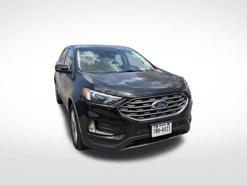 Used 2024 Ford Edge Titanium AWD/4WD image 2