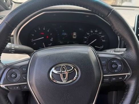 Used 2019 Toyota Avalon XLE FWD image 7
