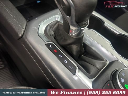 Used 2021 Chevrolet Blazer LT FWD image 29
