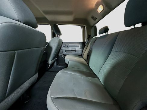 Used 2017 RAM 2500 SLT image 22