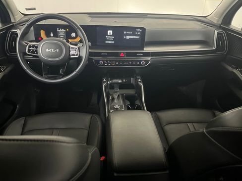 Used 2025 Kia Sorento EX FWD image 34