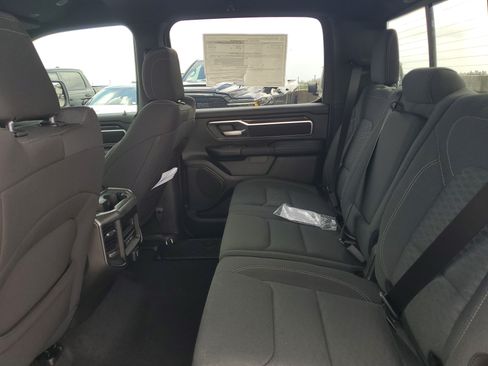 Used 2026 RAM 1500 Big Horn AWD/4WD image 7