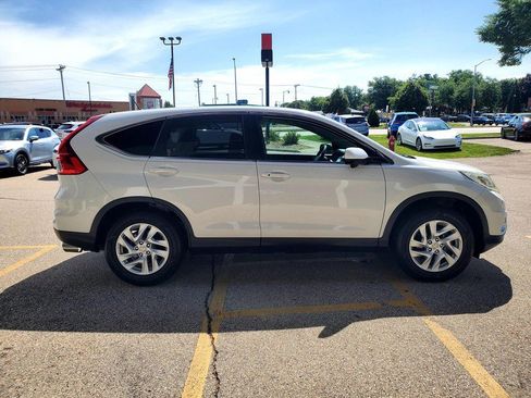 Used 2015 Honda CR-V EX image 4