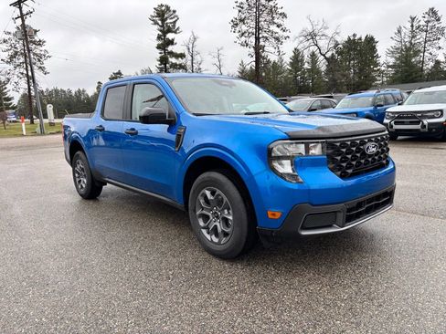 New 2026 Ford Maverick XLT AWD/4WD image 1