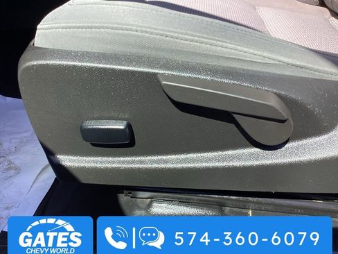 Used 2022 Chevrolet Colorado W/T w/ WT Convenience Package image 14