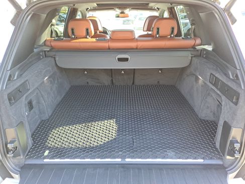 Used 2022 BMW X5 xDrive45e w/ M Sport Package image 6