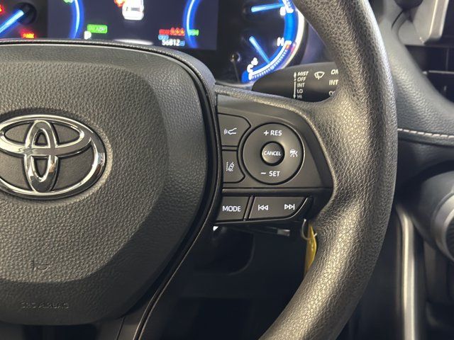 Used 2024 Toyota RAV4 LE AWD/4WD image 30