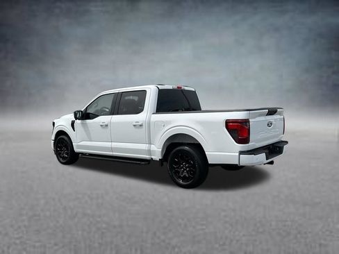 Used 2024 Ford F150 XLT w/ XLT Black Appearance Package RWD image 4