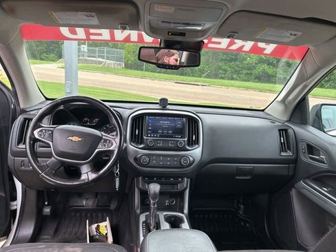 Used 2022 Chevrolet Colorado LT w/ Fleet Safety Package RWD image 33
