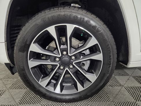 Used 2021 Jeep Grand Cherokee L Overland w/ Luxury Tech Group IV AWD/4WD image 8