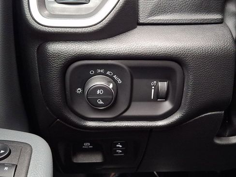 Used 2022 RAM 1500 Big Horn image 22