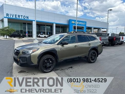 Used 2025 Subaru Outback Wilderness AWD/4WD image 1