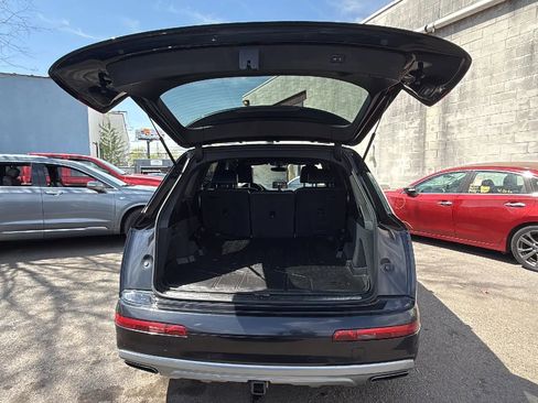 Used 2017 Audi Q7 3.0T Premium Plus w/ Premium Plus Package image 26