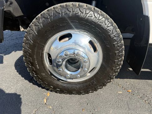 Used 2018 Ford F350 Lariat w/ Lariat Ultimate Package image 25