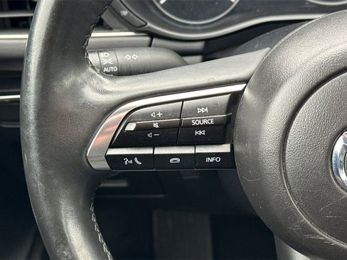 Used 2024 MAZDA MAZDA3 s image 31