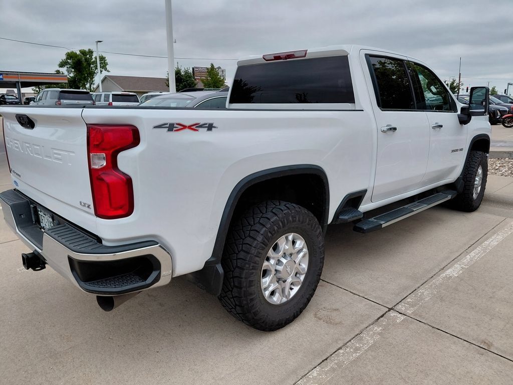 Used 2020 Chevrolet Silverado 3500 LTZ w/ Gooseneck/5TH Wheel Package AWD/4WD image 7