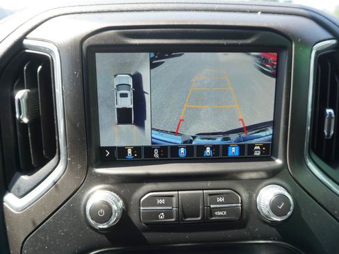 Used 2021 GMC Sierra 1500 AT4 w/ AT4 Value Package AWD/4WD image 25