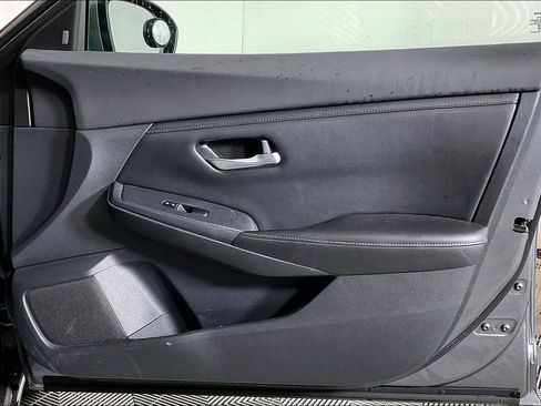 Used 2023 Nissan Sentra SV w/ All-Weather Package FWD image 23