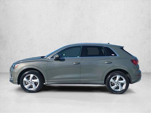 Used 2020 Audi Q3 2.0T Premium image 8