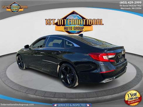 Used 2018 Honda Accord Sport image 6