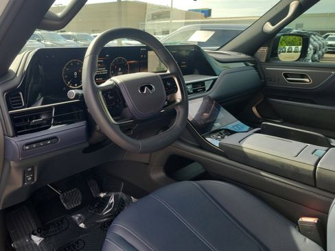 New 2026 INFINITI QX80 SPORT w/ Sport Exterior Package image 21