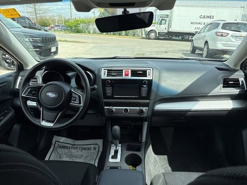 Used 2019 Subaru Outback 2.5i image 16