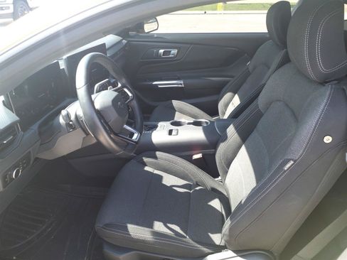 Used 2025 Ford Mustang GT w/ Mustang Nite Pony Package RWD image 11