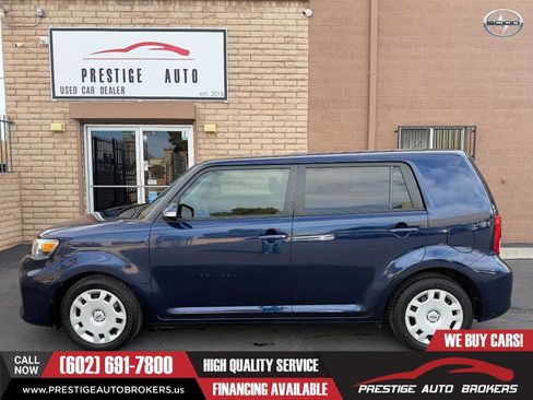 Used 2013 Scion xB image 1